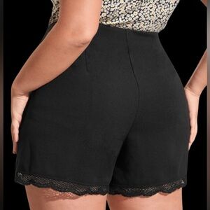 SHEIN dressy shorts lace detail Sz  2XL